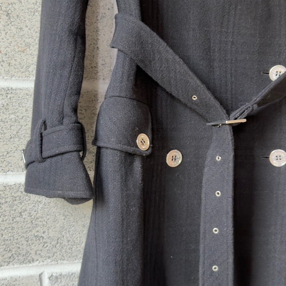 100% Wool Barbour Navy and Gray Plaid Lined Jacket with Label Detail - Picture 2 of 16